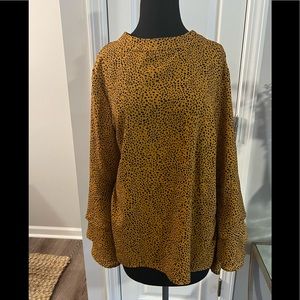 Amazon LS mustard and black animal print blouse with ruffled tier sleeve sizeXL